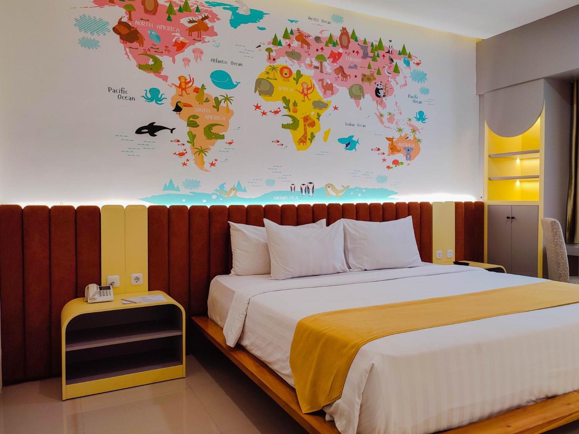 Luminor Hotel Banyuwangi By Wh Kültér fotó