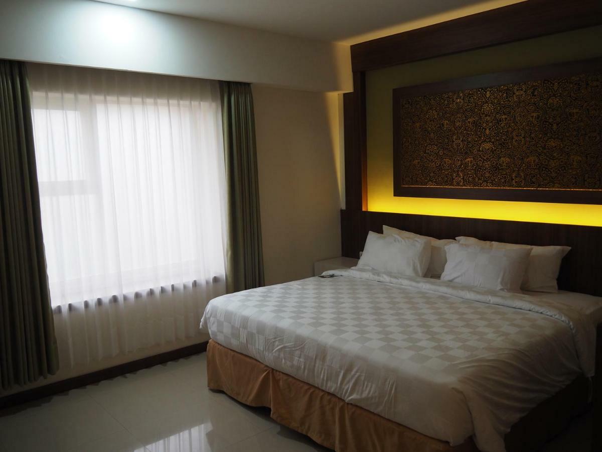Luminor Hotel Banyuwangi By Wh Kültér fotó