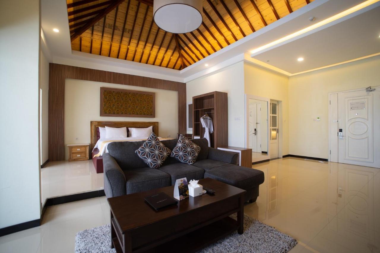 Luminor Hotel Banyuwangi By Wh Kültér fotó