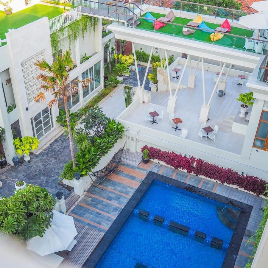 Luminor Hotel Banyuwangi By Wh Kültér fotó